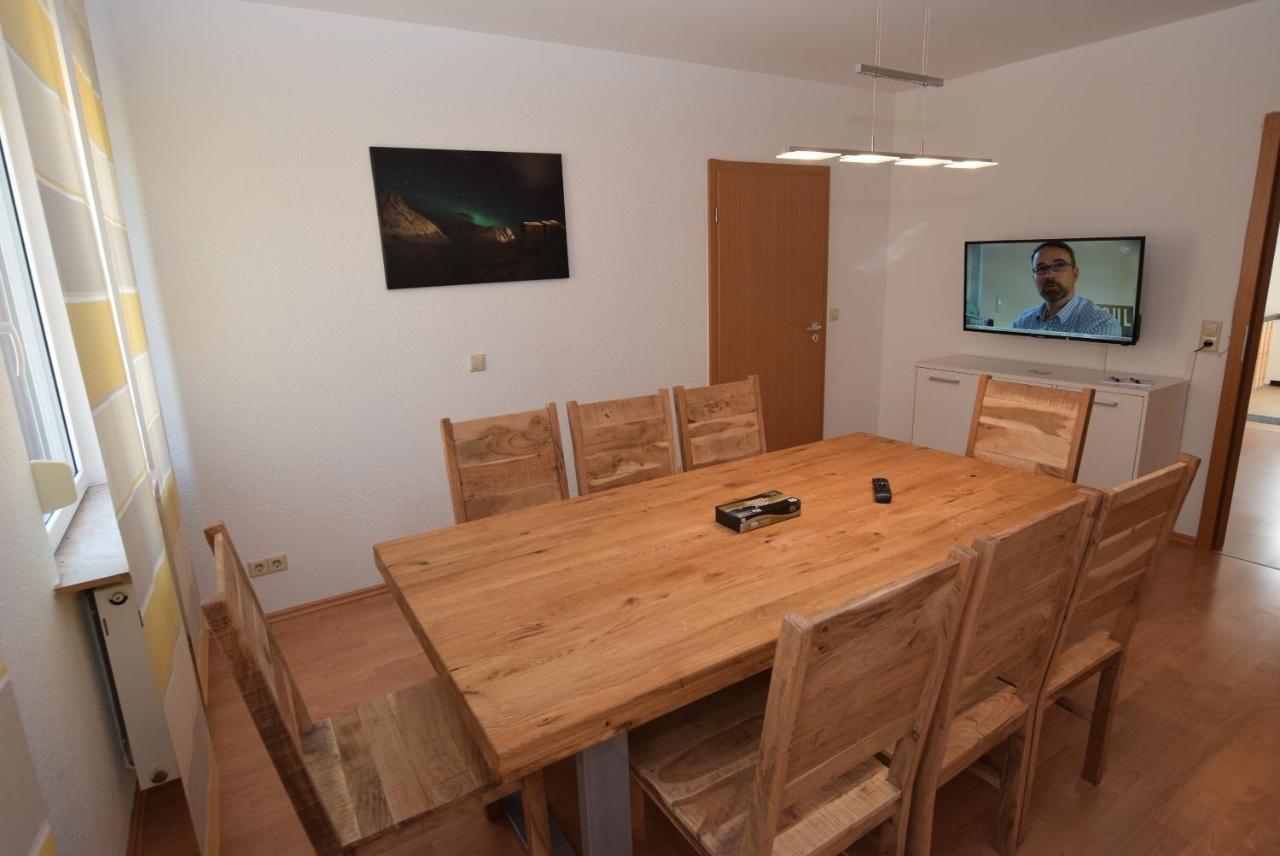 Apartment Stuttgart Suedheim Bagian luar foto
